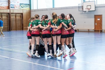 Bild 332 - wBJ HSG Kremperheide/Muensterdorf - HSG Joerl-Doppeleiche Vioel : Ergebnis: 34:23